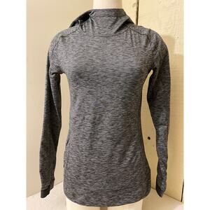 Athleta Women's Size XS Long Sleeve Hooded Pullover Active Workout Shirt Hoodie‎